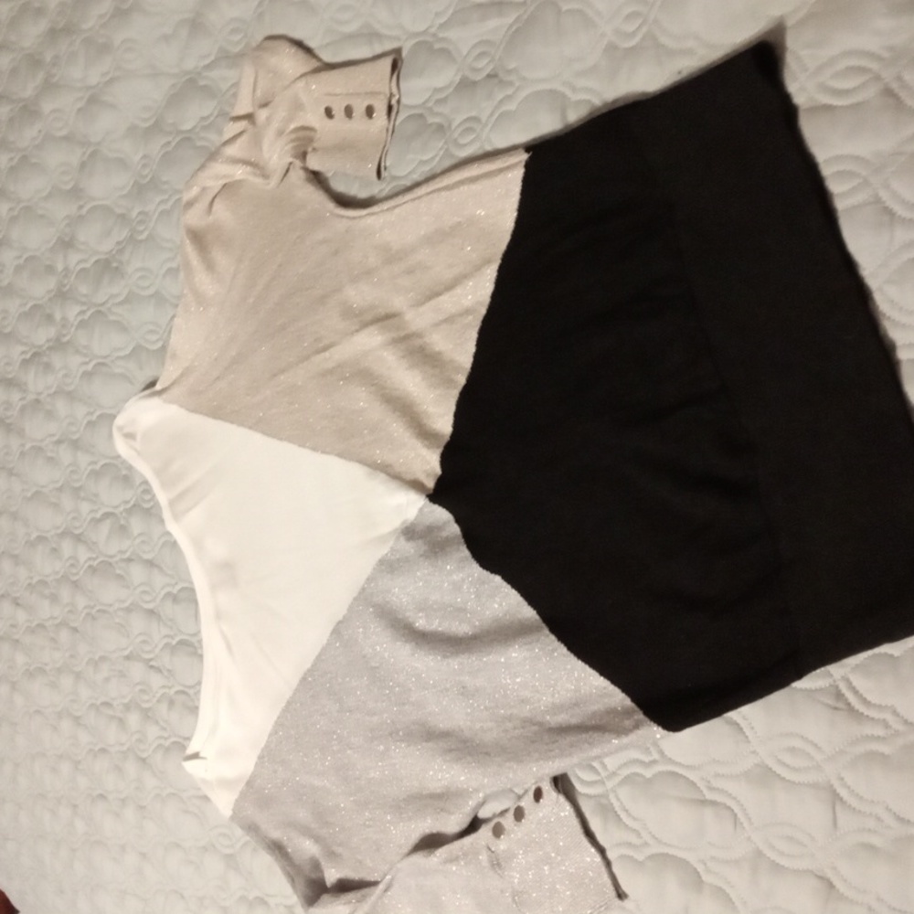 White House Black Market Lightweight Colorblock Sweater